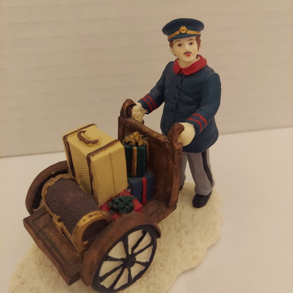 Village Square Mervyn's 1993 Holiday Traveler